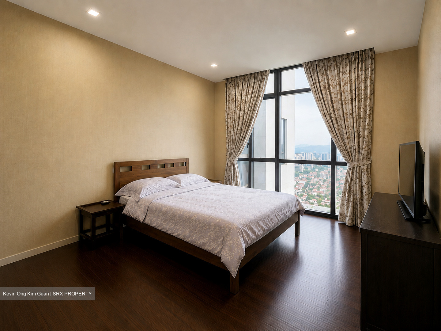 Sky Vue (D20), Condominium #589337731